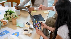 컴퓨터에 좋은 바이러스를 퍼뜨리자  바이럴 마케팅(viral marketing)을 알아야 온라인 마케팅을 할…