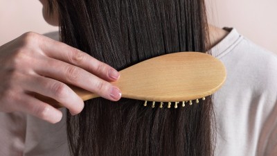 두피 건강의 시작, 올바른 브러쉬 사용법