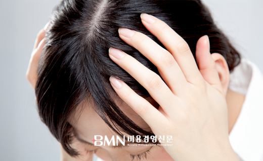 &#034;두피가 처지면 얼굴도 주름&#034;... 천연 성분 기반 두피케어 시장 급성장